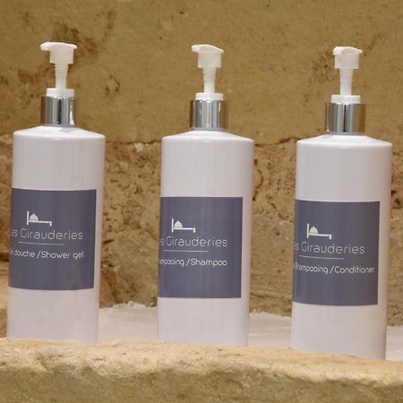 Girauderies Chambres D'Hotes/B+B Floirac  エクステリア 写真