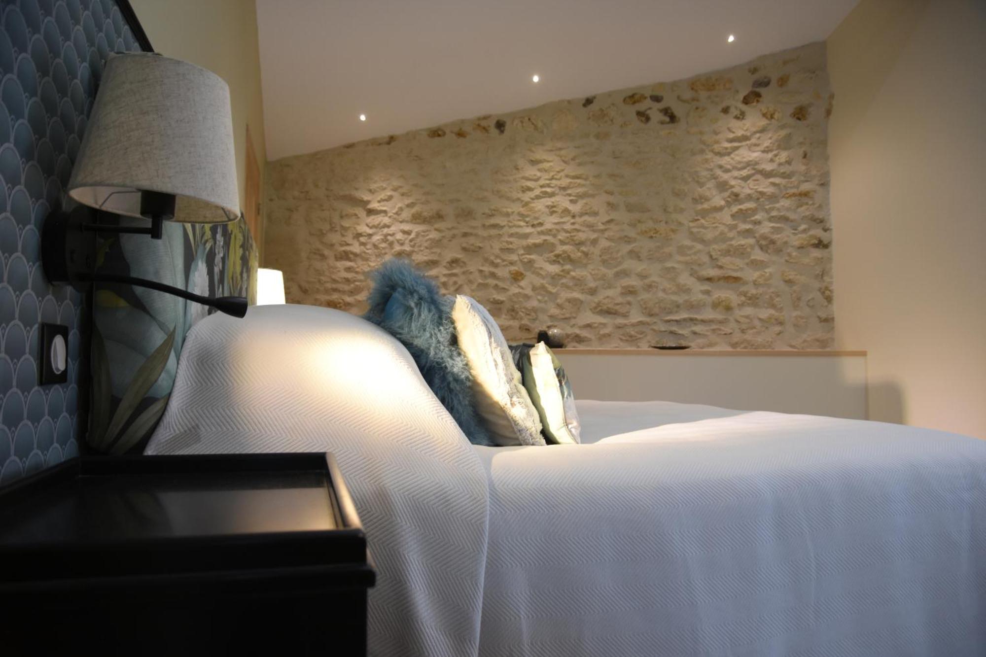 Girauderies Chambres D'Hotes/B+B Floirac  部屋 写真