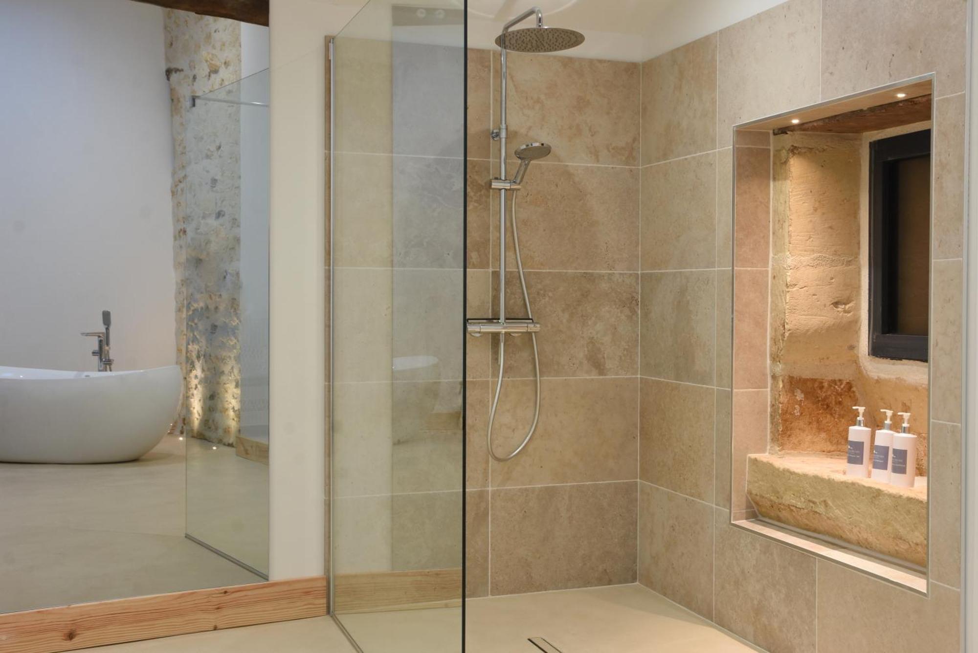 Girauderies Chambres D'Hotes/B+B Floirac  エクステリア 写真